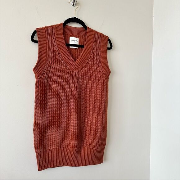 Abercrombie & Fitch Burnt Orange Sweater Mini Vest Dress (Size:XXS) - Picture 3 of 6